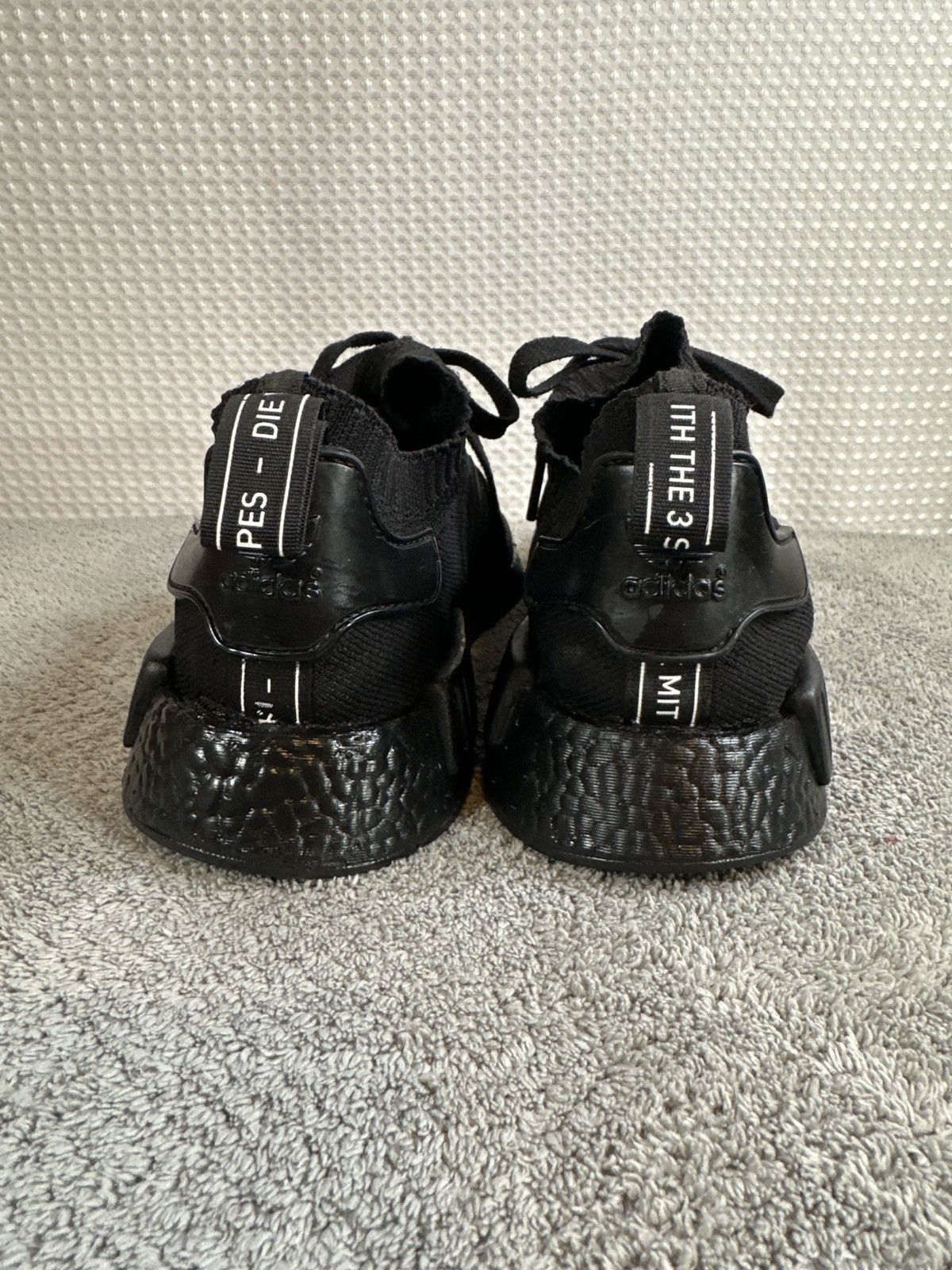 Adidas Adidas NMD R1 Japan Triple Black “Rare” Size US 7 / EU 40 - 4 Thumbnail