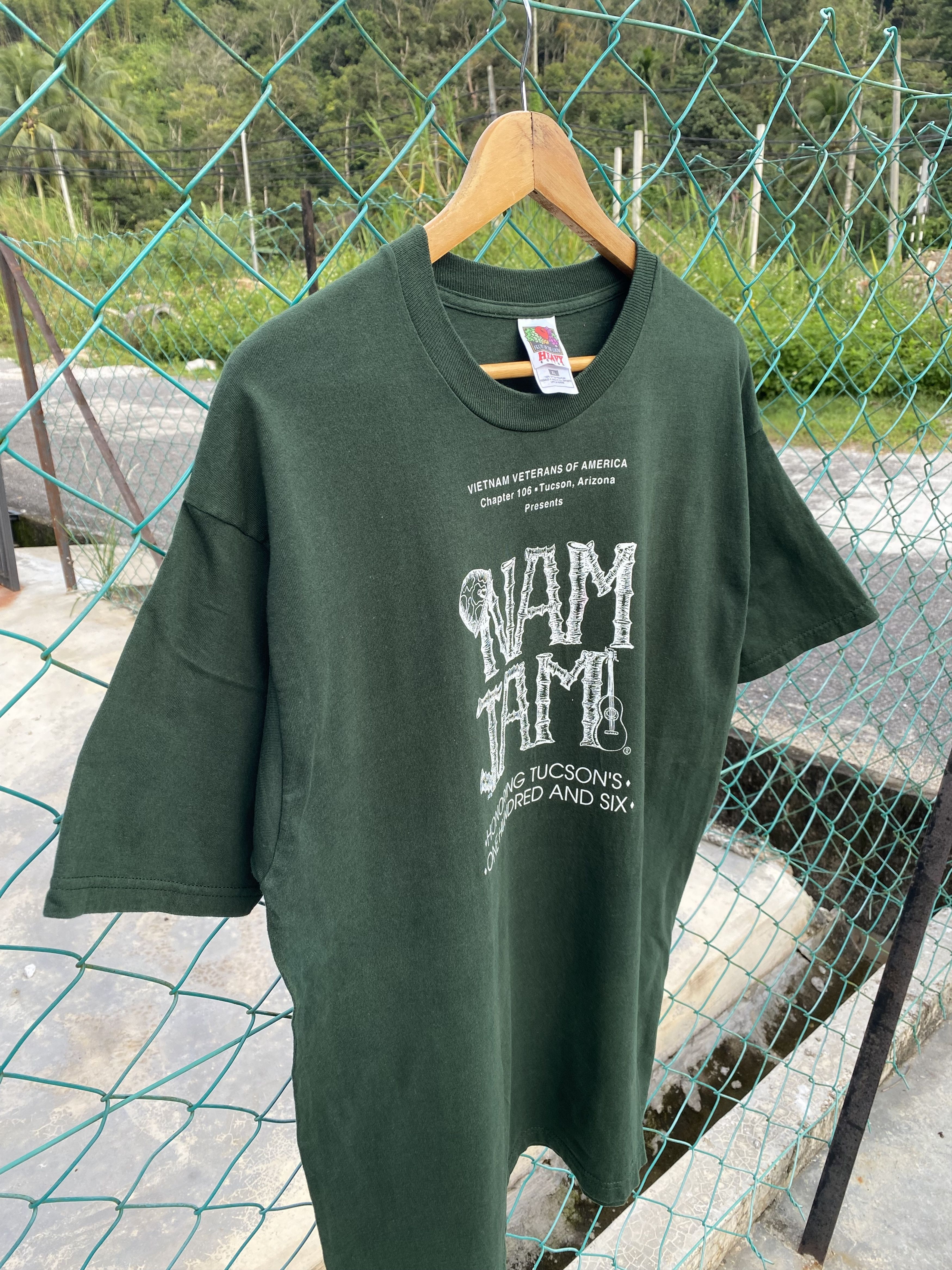 Fruit Of The Loom Vintage Y2K Vietnam Veteran Of America tshirts Size US XL / EU 56 / 4 - 3 Thumbnail