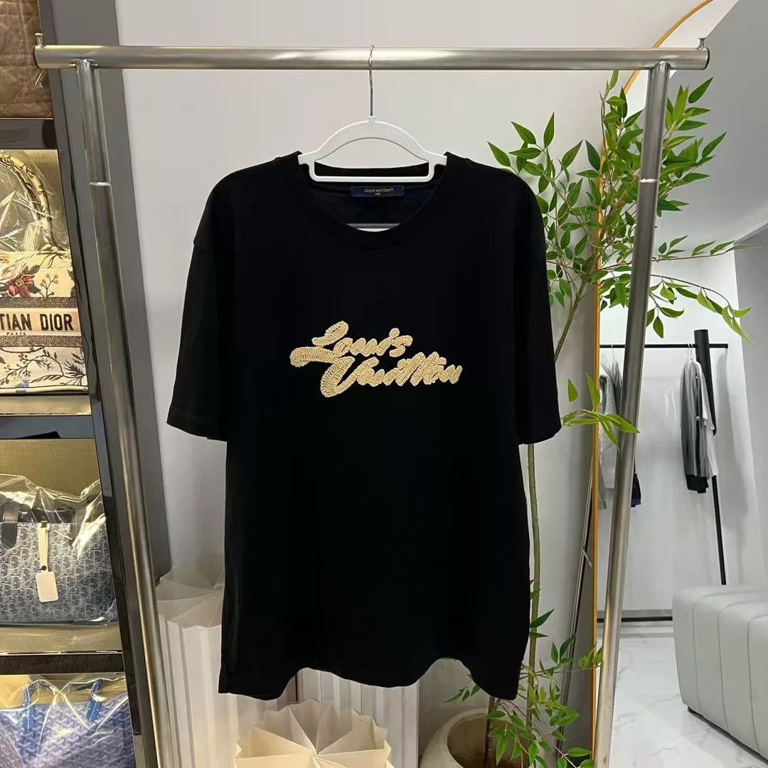 Louis Vuitton LV SS25 Script Logo Embroidered Short Tee XXL 99N Size US XXL / EU 58 / 5 - 1 Thumbnail