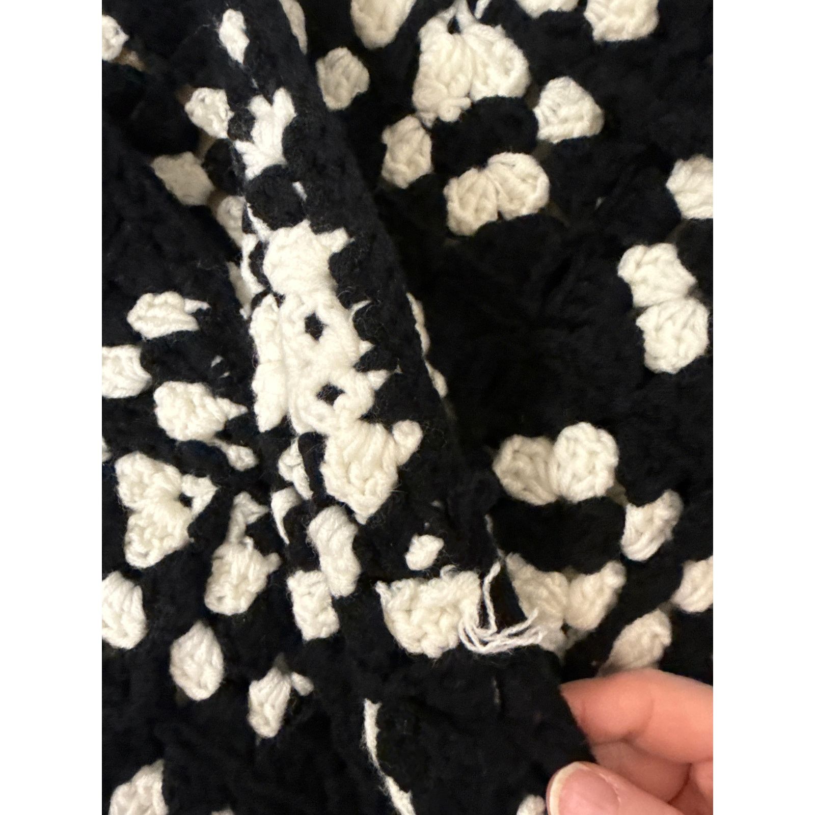 ELAN Elan Kylee Macrame Crochet Cropped Cardigan in Black/White,S Size S / US 4 / IT 40 - 10 Thumbnail
