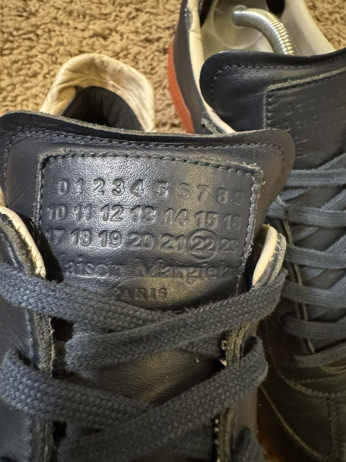 Maison Margiela Maison Margiela Replica GAT navy/red size 44EU Size US 11 / EU 44 - 6 Thumbnail