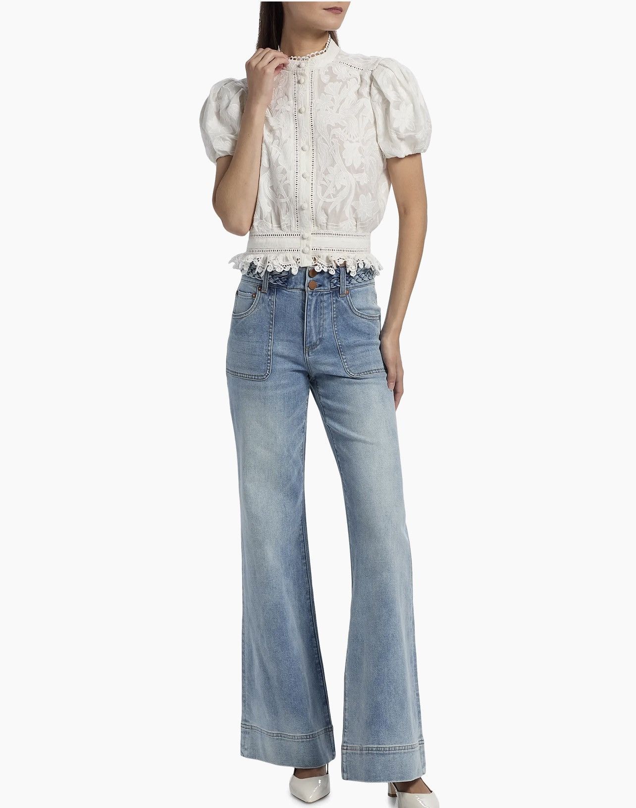 Alice + Olivia ALICE + OLIVIA Loryn Embroidered Short-Sleeve Blouse size XL Size XL / US 12-14 / IT 48-50 - 4 Thumbnail