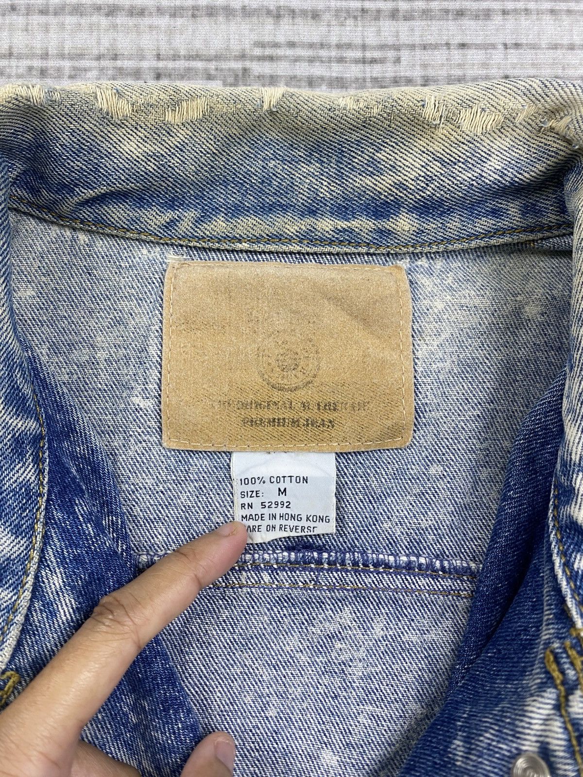 Japanese Brand × Jordache × Vintage Vintage 90s Jordache Asid Wash Trucker Denim Jacket Size US L / EU 52-54 / 3 - 12 Thumbnail