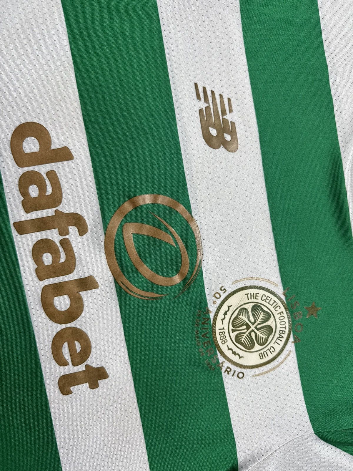 New Balance New Balance FC Celtic 2017/2018 Home Vintage Soccer Jersey Size US M / EU 48-50 / 2 - 5 Thumbnail