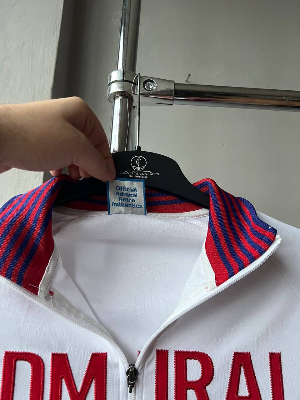 Vintage 1980 ENGLAND TEAM REMAKE TRAINING SOCCER FOOTBALL JACKET S Size US S / EU 44-46 / 1 - 6 Thumbnail