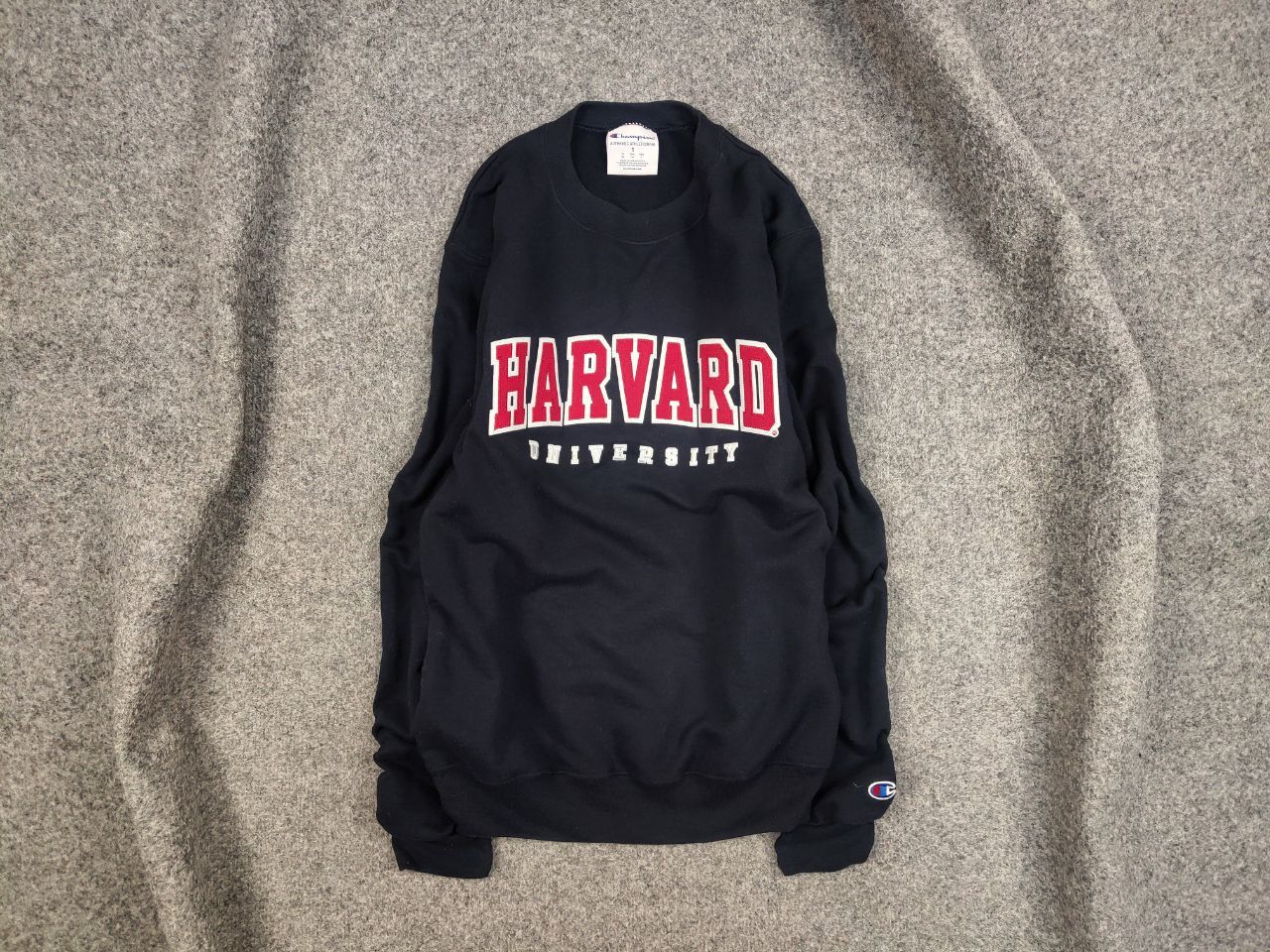 Champion Champion Harvard University Crew sweatshirt Vintage Style Size US S / EU 44-46 / 1 - 1 Thumbnail