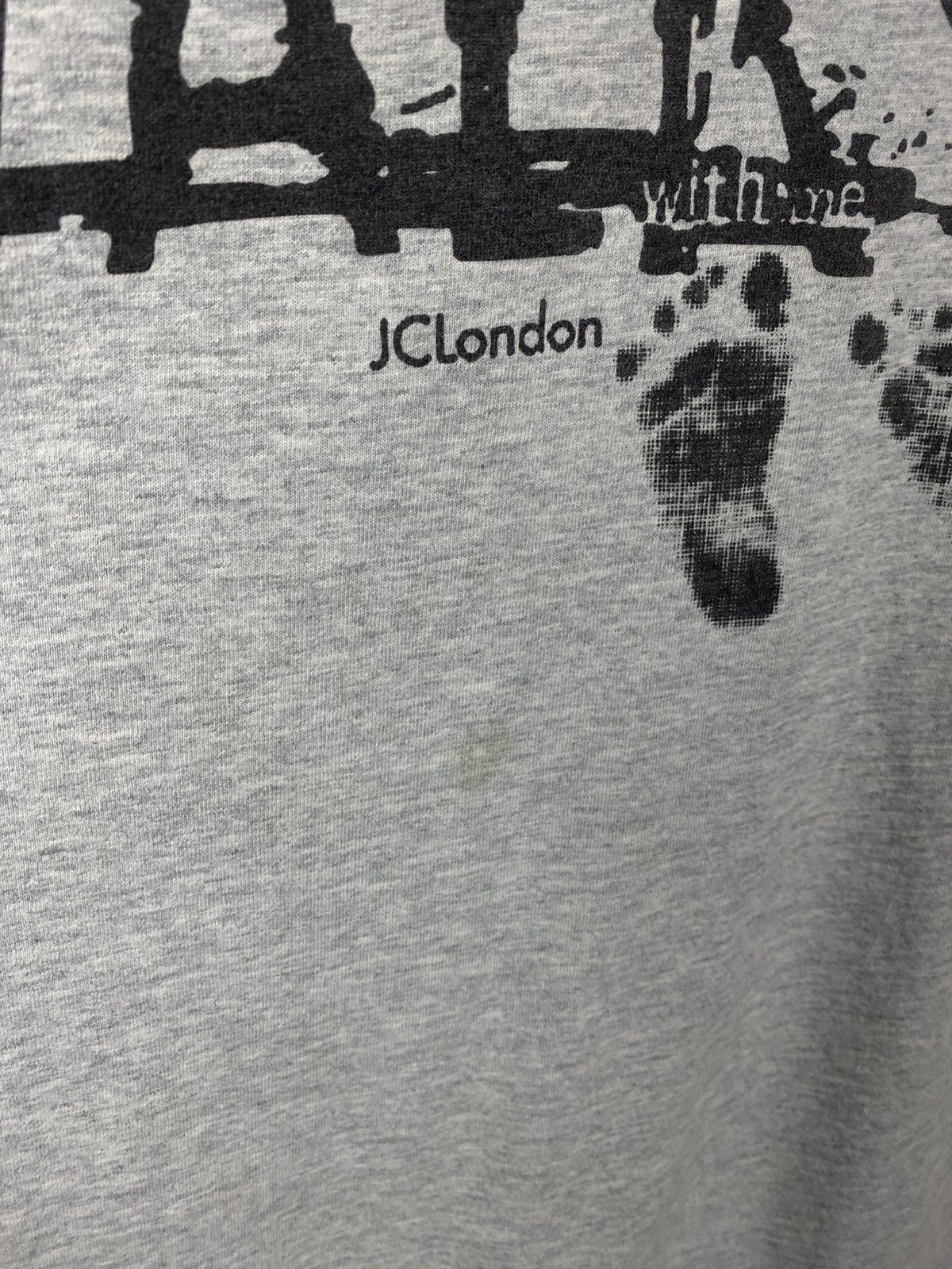 Vintage ⛪️Vintage 90s T-Shirt Jesus Walks With Me JC London VTG Tee⛪️ Size US L / EU 52-54 / 3 - 7 Thumbnail