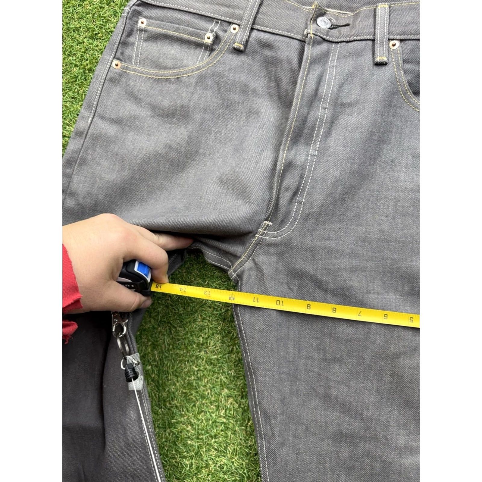 Levi's VINTAGE Levi's 501 Jeans Mens 34x30 Gray Button Fly Straight Denim 90s Baggy Casual Mens Size US 34 / EU 50 - 7 Thumbnail