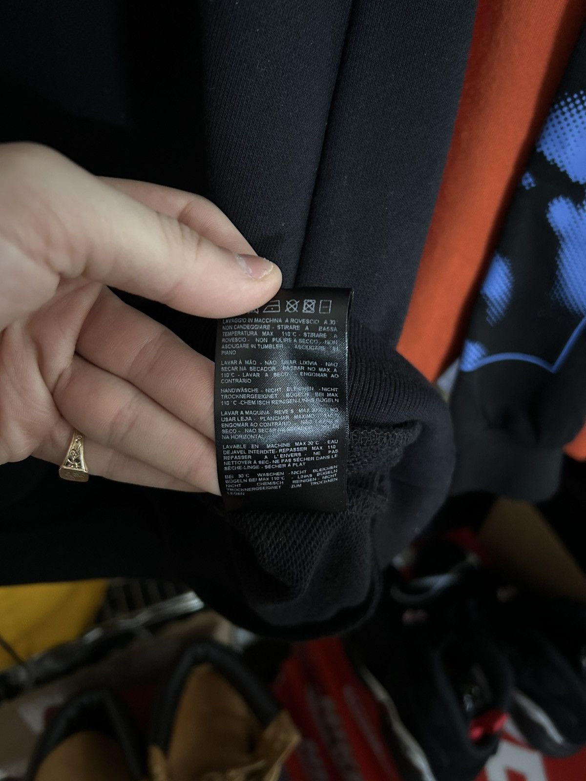 Raf Simons Raf simons sleeveless hoodie runway edition brand new! Size US M / EU 48-50 / 2 - 9 Thumbnail