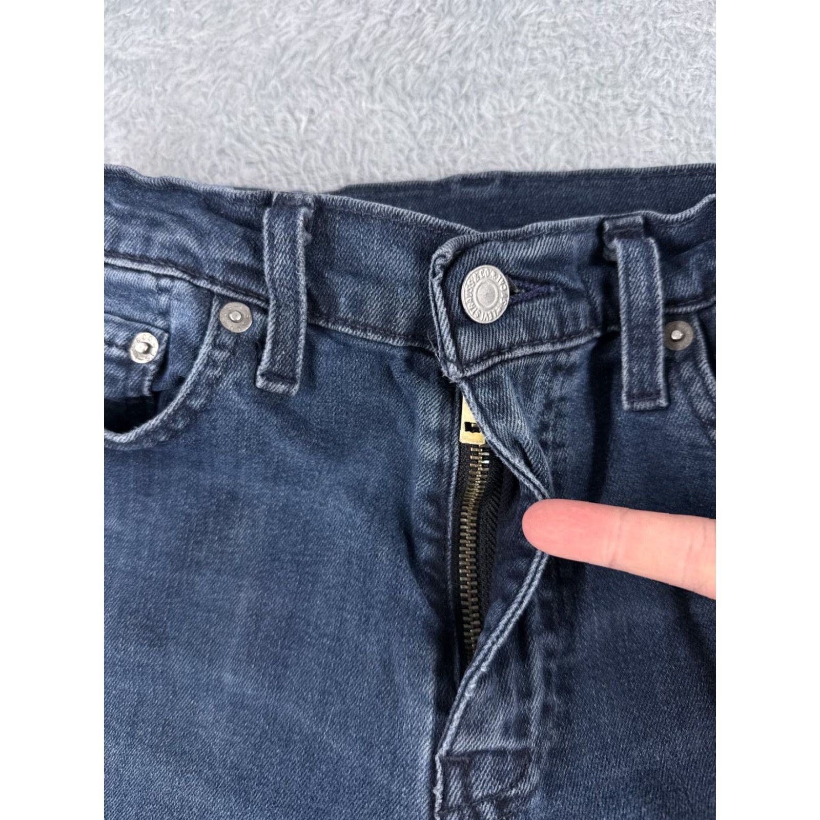 Levi's Levi's Jeans 512 Denim 30x27 Regular Blue Cotton Men's Vintage No 5-Pocket Distressed Stretch Dark Denim Jeans Size US 30 / EU 46 - 5 Thumbnail