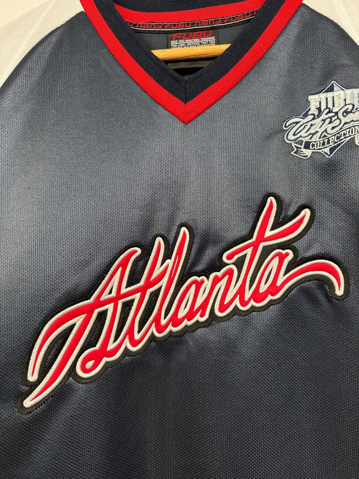 Fubu Vintage Fubu Atlanta City Series Rap Hip-Hop Jersey T-Shirt Size US L / EU 52-54 / 3 - 15 Thumbnail