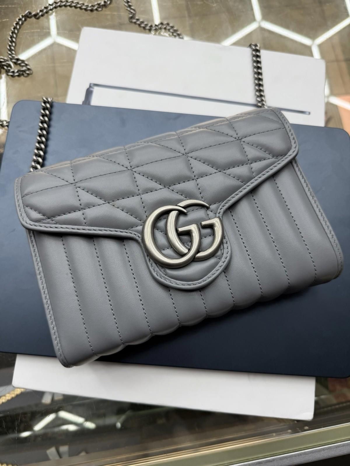 Gucci GUCCI GG Marmont Small Shoulder Bag/ Gray $2000 RARE Size ONE SIZE - 3 Thumbnail