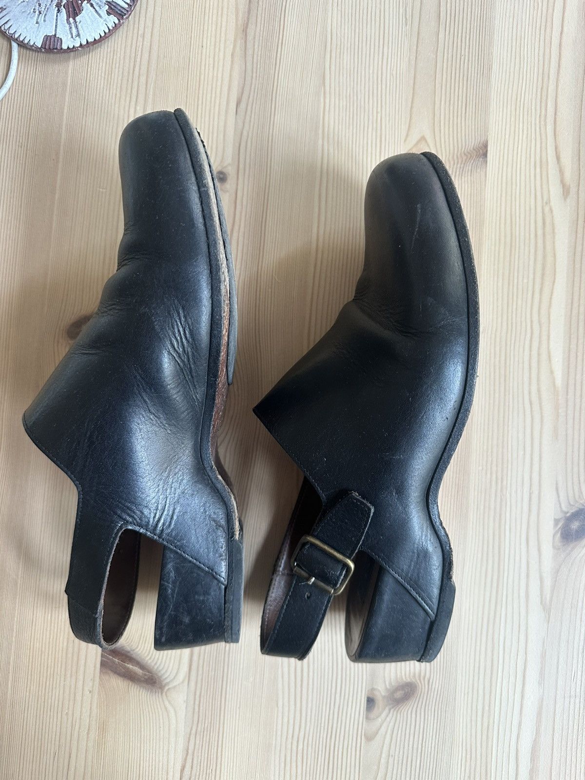 Lanvin Lanvin vlack leather sandals Size US 9 / EU 42 - 2 Thumbnail