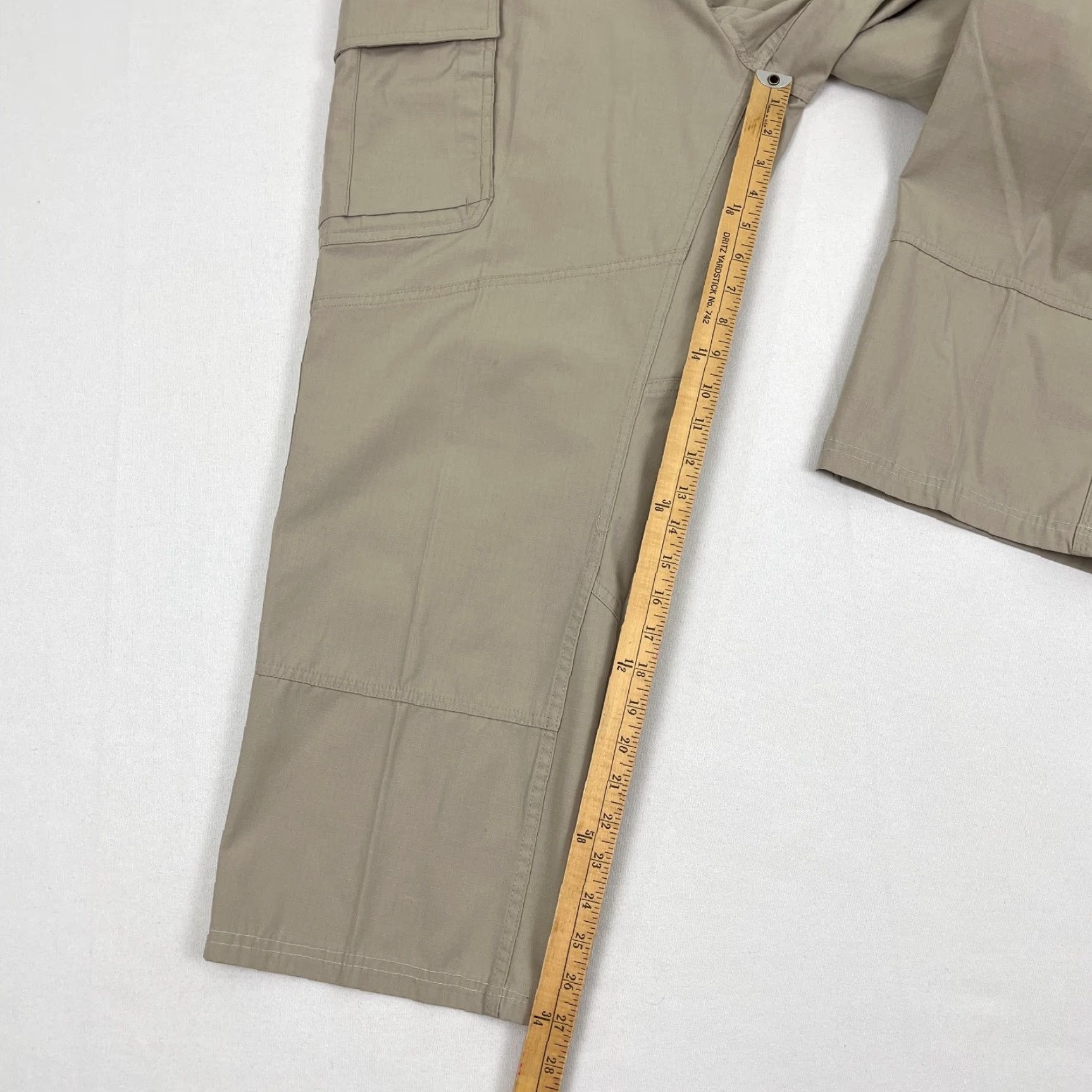 Under Armour Under Armour Tactical Cargo Pants Mens 36 x 27 Brown Ripstop Utility Cargo Pants Brown Under Armour 1230536 Size US 36 / EU 52 - 7 Thumbnail