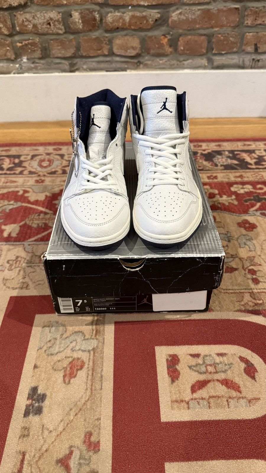 Jordan Brand Air Jordan 1 Retro+ OG “Midnight Navy” 2001 CO.JP Sz 7.5 DS Size US 7.5 / EU 40-41 - 2 Thumbnail