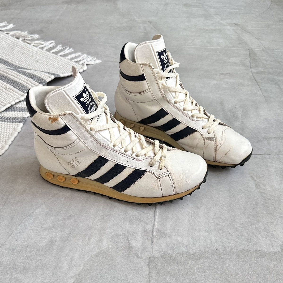 Adidas Vintage 80s Adidas Jogging High 2 Sneakers Boots Slovenia Size US 7 / EU 40 - 3 Thumbnail