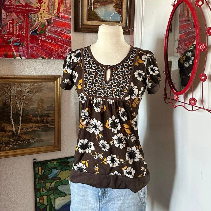 Other one clothing hibiscus floral short sleeve shirt Size S / US 4 / IT 40 - 1 Thumbnail