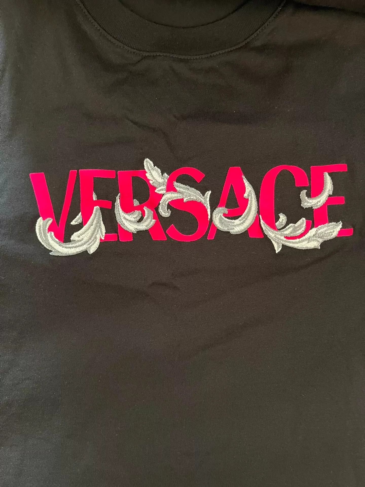 Versace Versace Black Embroidered Logo Short Sleeve Tee M Size US M / EU 48-50 / 2 - 2 Thumbnail