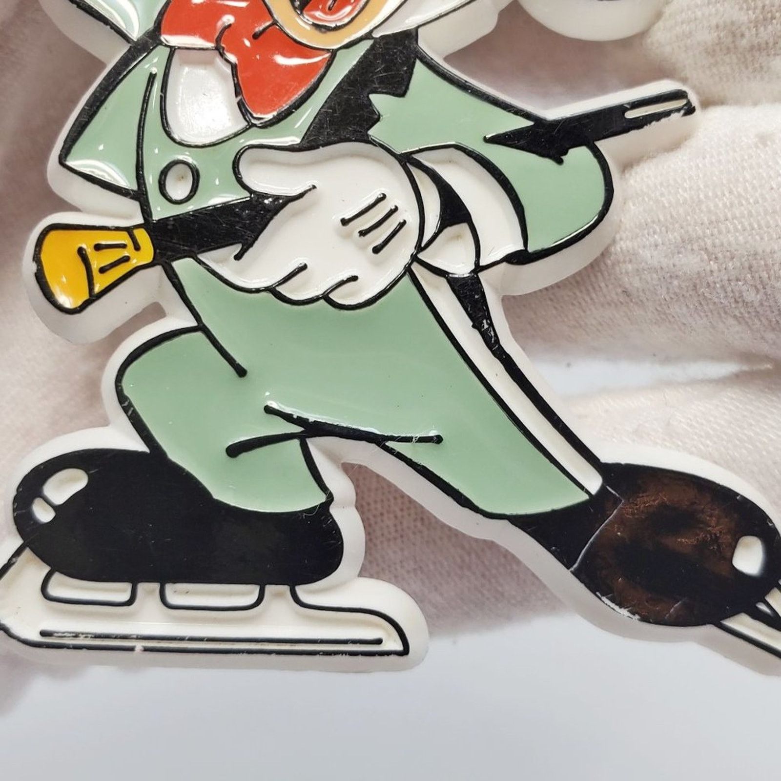 Disney Rare H2F Disney Great Ice Odysseys VTG Plastic Mickey Pin Size ONE SIZE - 5 Thumbnail
