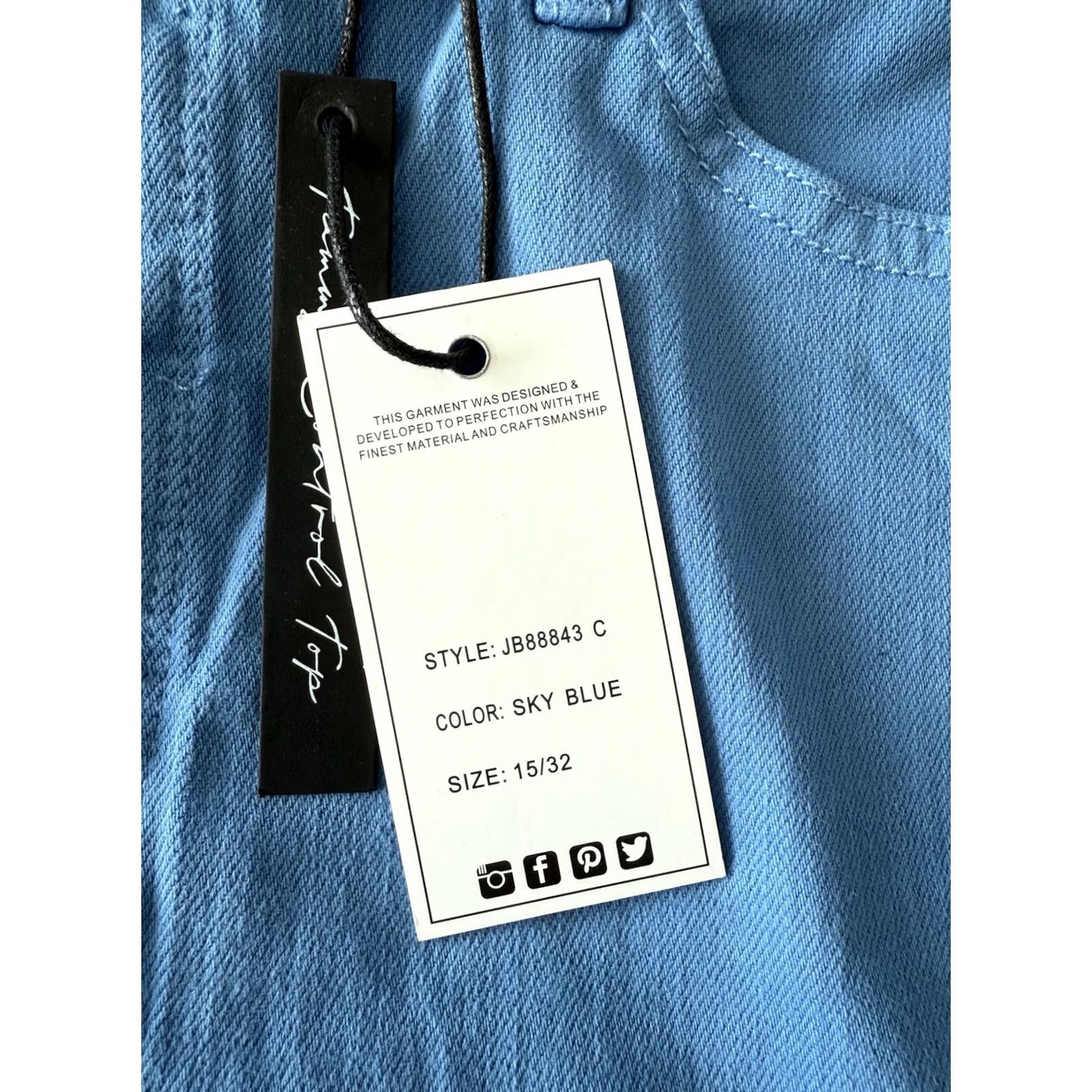 Vintage Judy Blue Jeans Womens 15/32 Blue High Waist Garment Dyed Fray Hem Crop Wide Leg Jeans Lion Logo Bohemian City Hip Hop 5-Pocket Design Regular Womens Size 24" / US 00 / IT 34 - 6 Thumbnail