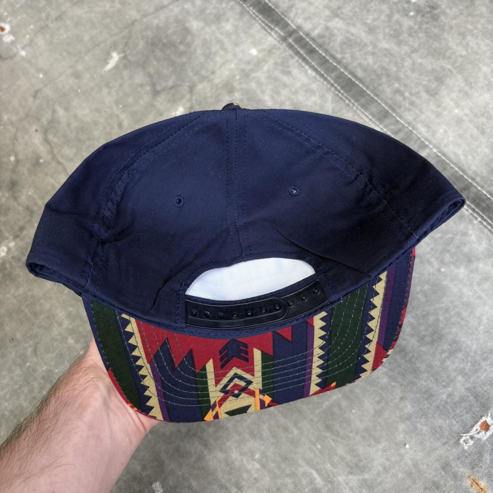 Vintage Vintage 90s Deadstock Arkansaw Company Aztec SnapBack Hat Size ONE SIZE - 2 Thumbnail