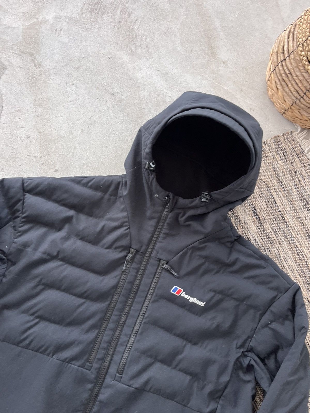 Berghaus Berghaus Black Jacket Fleece Outdoor Gorpcore Waterproof Y2K Size US L / EU 52-54 / 3 - 5 Thumbnail