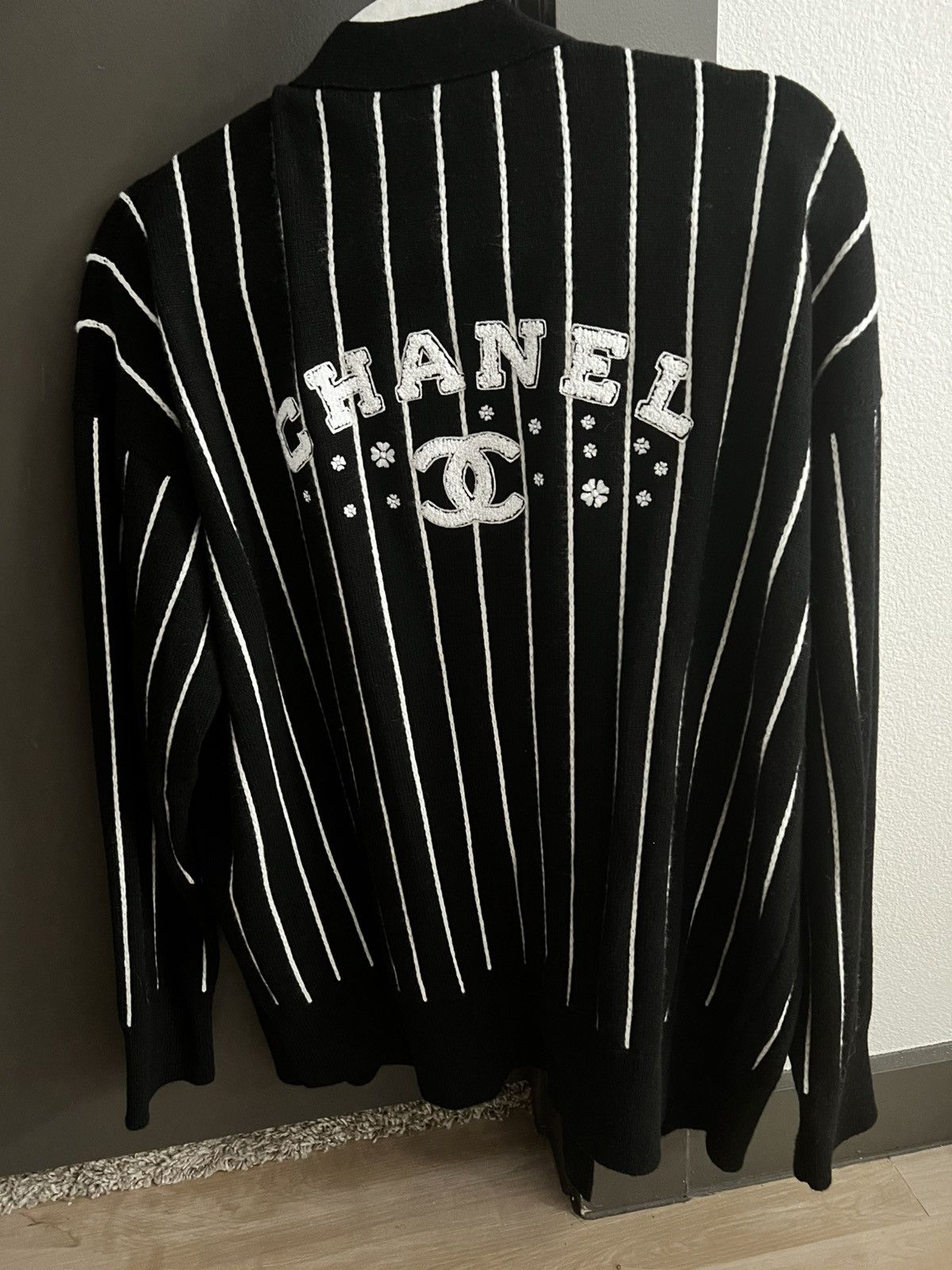 Chanel Chanel SS 23 Cardigan Floral Size XL / US 12-14 / IT 48-50 - 2 Thumbnail