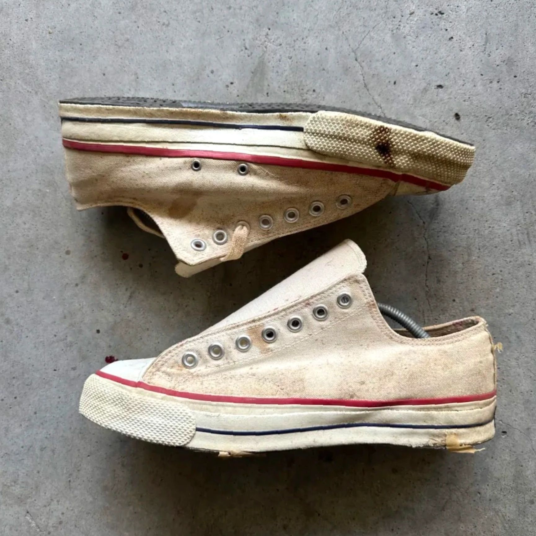 Bata VINTAGE Bata Bullets Converse Copies Sneakers Men 10.5 White NOS Size US 11 / EU 44 - 3 Thumbnail