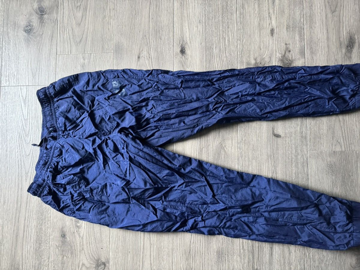 Nike VINTAGE BLUE NIKE WINDBREAKER JOGGERS Size US 32 / EU 48 - 1 Thumbnail