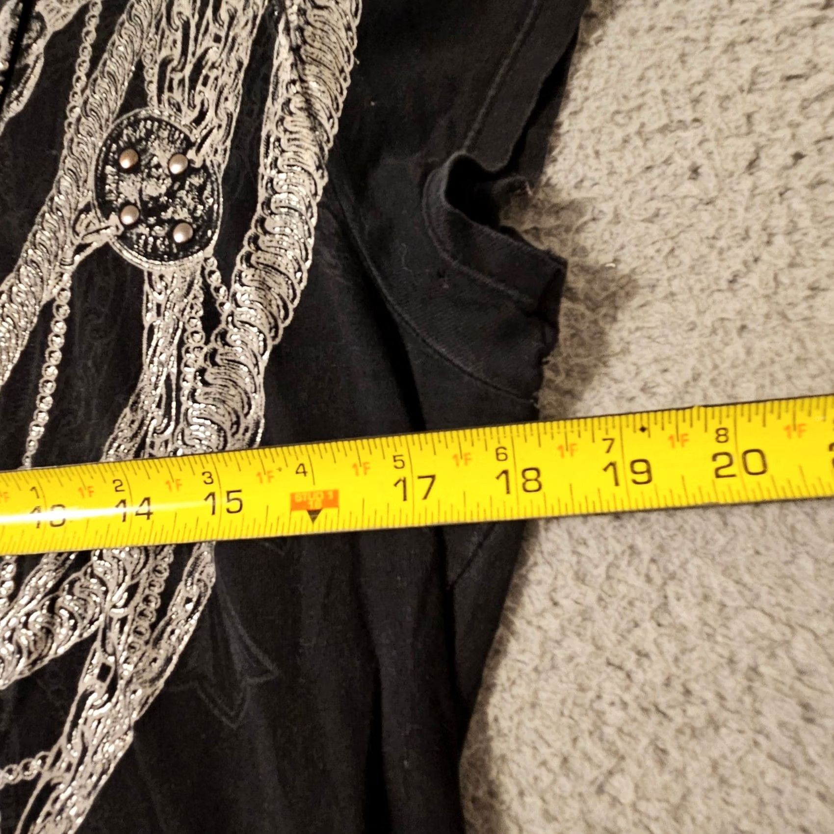 Affliction Affliction Los Angeles Womens L Black V-Neck T-Shirt Studded Graphic Belt Chain Theme Tattoo Gothic Western Biker Casual Shirt Size L / US 10 / IT 46 - 7 Thumbnail