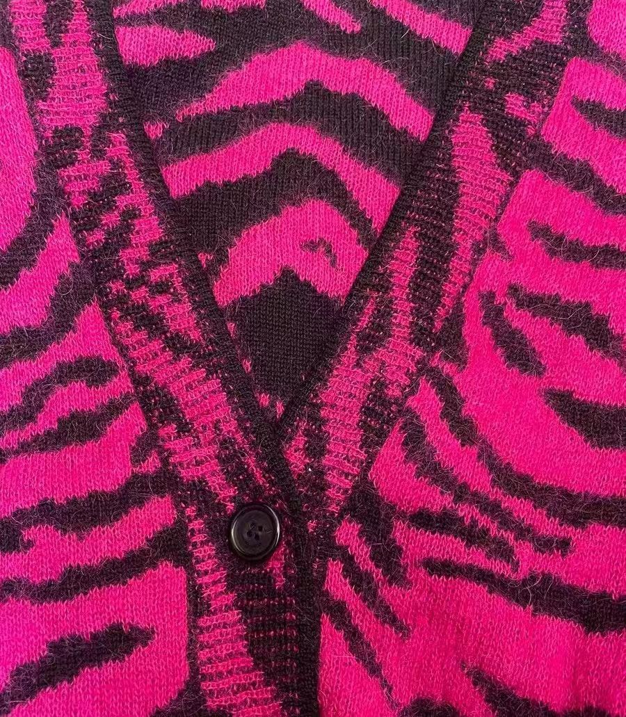 Saint Laurent Paris Saint Laurent 19FW Rose Tiger Sweater Size XS / US 0-2 / IT 36-38 - 3 Thumbnail