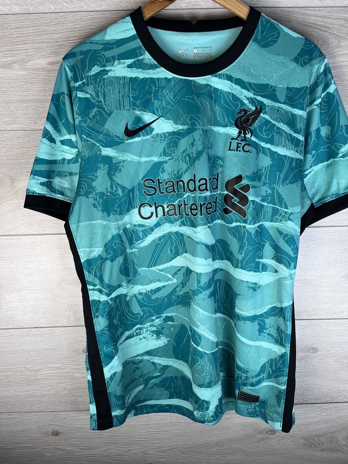 Nike Men's football soccer jersey Nike L.F.C Liverpool size L Size US L / EU 52-54 / 3 - 4 Thumbnail