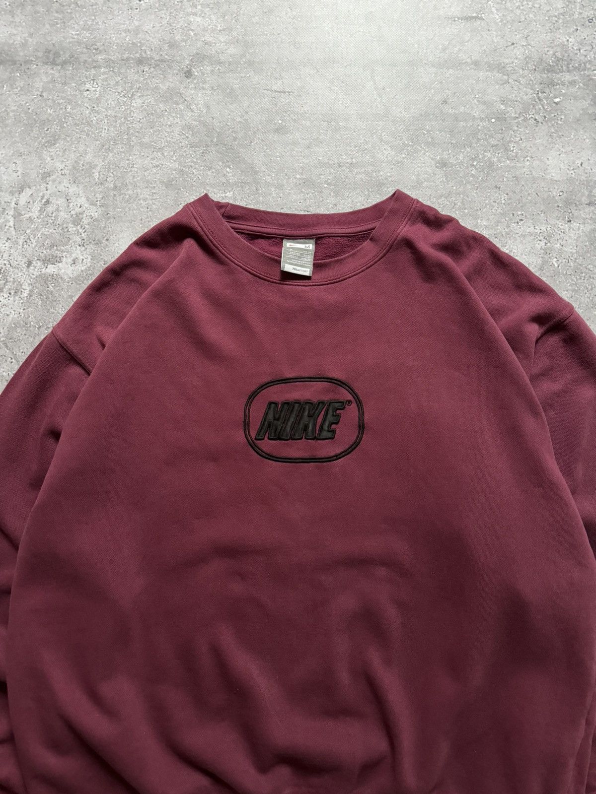 Nike × Vintage Vintage Y2K Nike Big Logo Burgundy Sweatshirt Size US M / EU 48-50 / 2 - 3 Thumbnail
