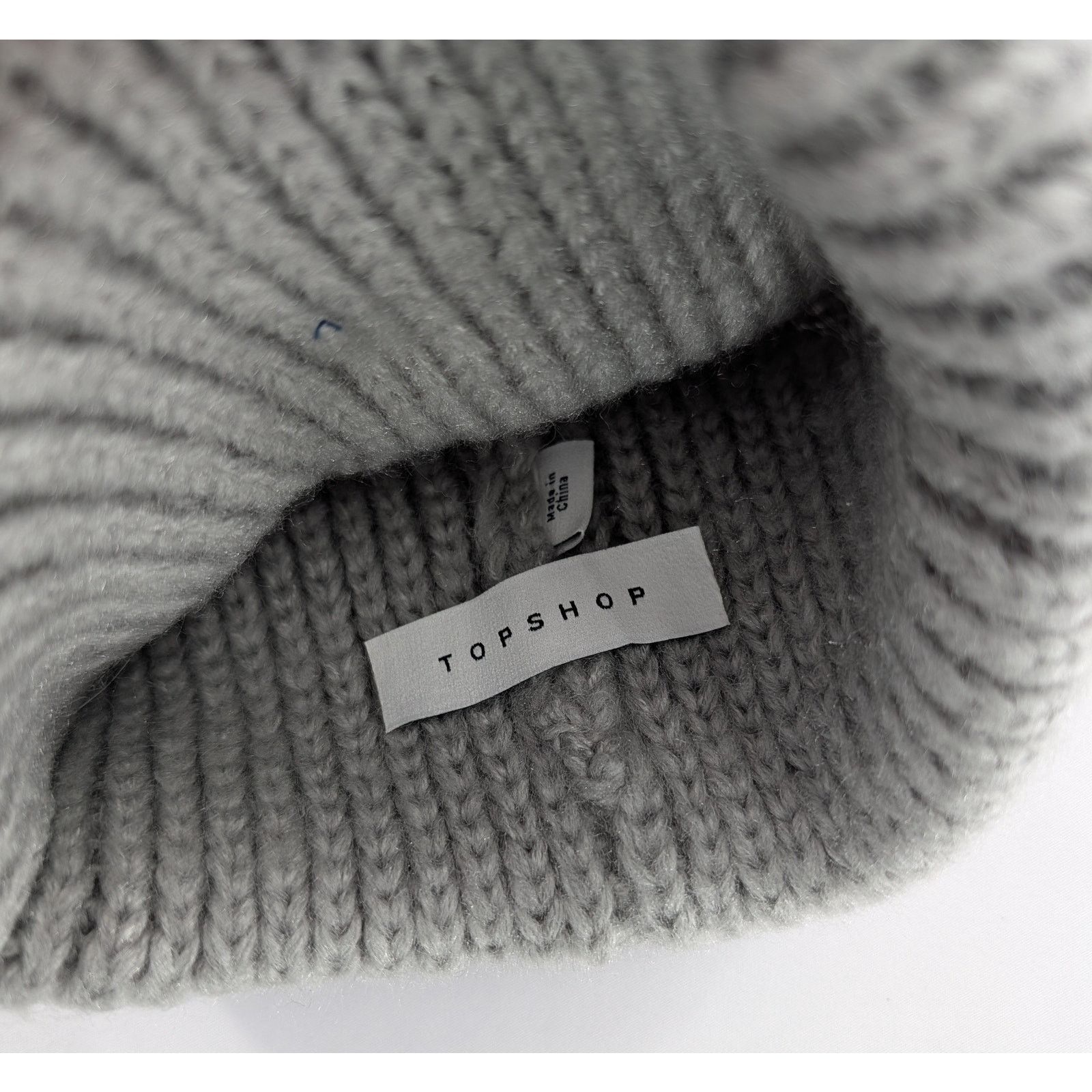 Topshop Gray Knit Cuffed Beanie Pom Hat by Topshop Size ONE SIZE - 4 Thumbnail