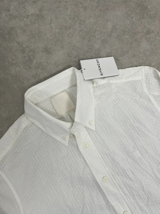 Givenchy Givenchy White Shirt With 4G Embroidered Size US L / EU 52-54 / 3 - 4 Thumbnail