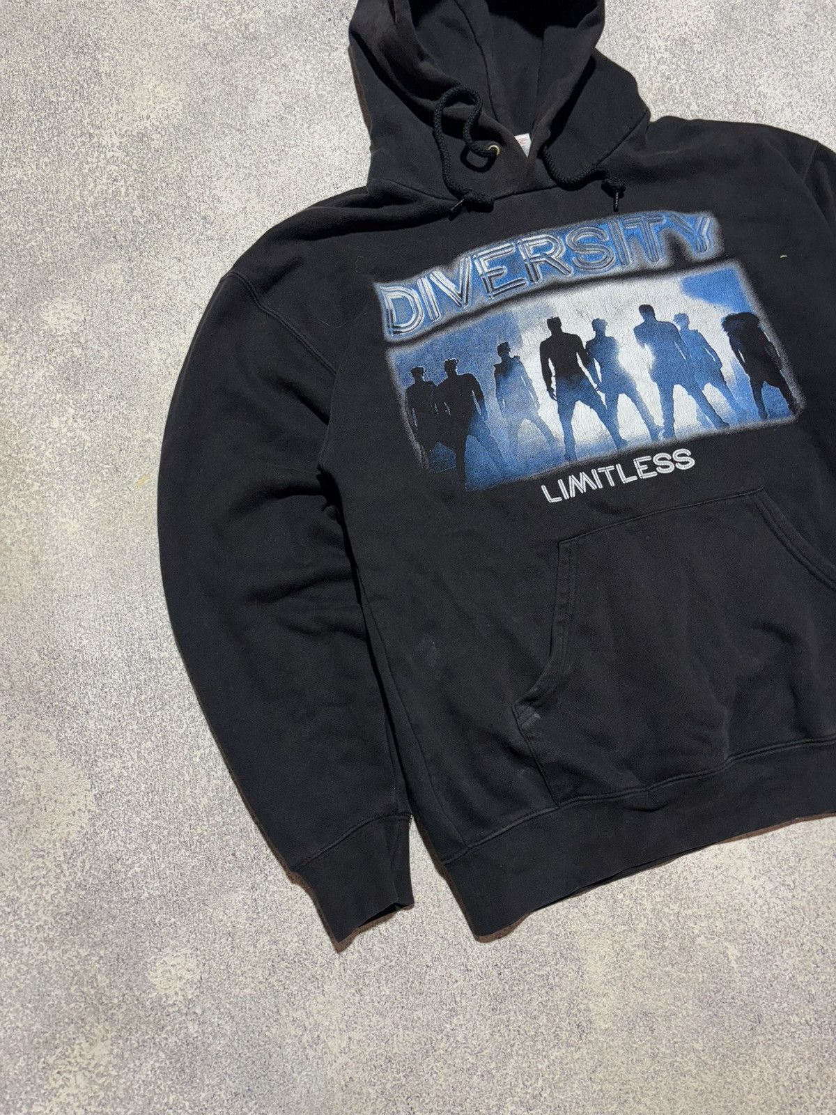 Vintage Vintage Diversity limitless Hoodie Y2K Mens size M Size US M / EU 48-50 / 2 - 3 Thumbnail