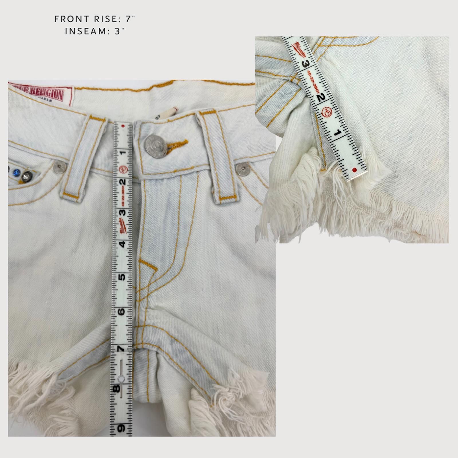 True Religion True Religion Keira Low Rise Cutoff Shorts Y2K 27 Size 27" / US 4 / IT 40 - 8 Thumbnail
