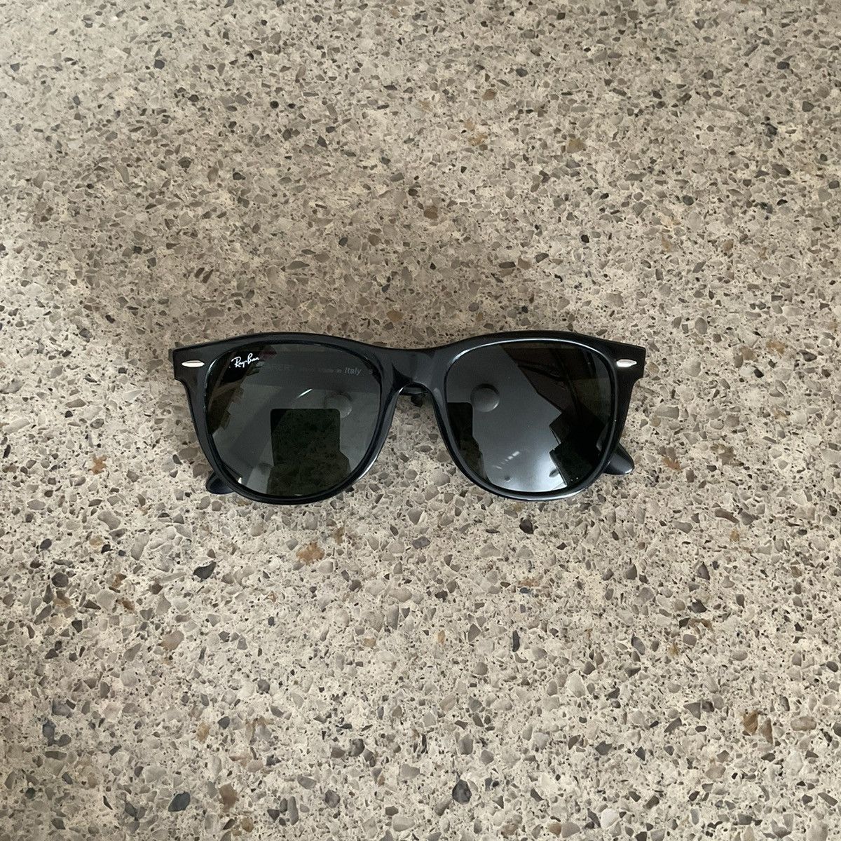 image of Rayban Ray-Ban Original Wayfarer Classic Sunglasses in Black, Men's