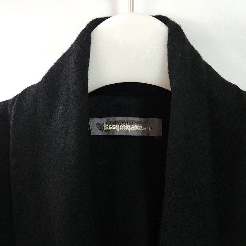 Issey Miyake Issey Miyake A classic black suit jacket Size M / US 6-8 / IT 42-44 - 5 Thumbnail