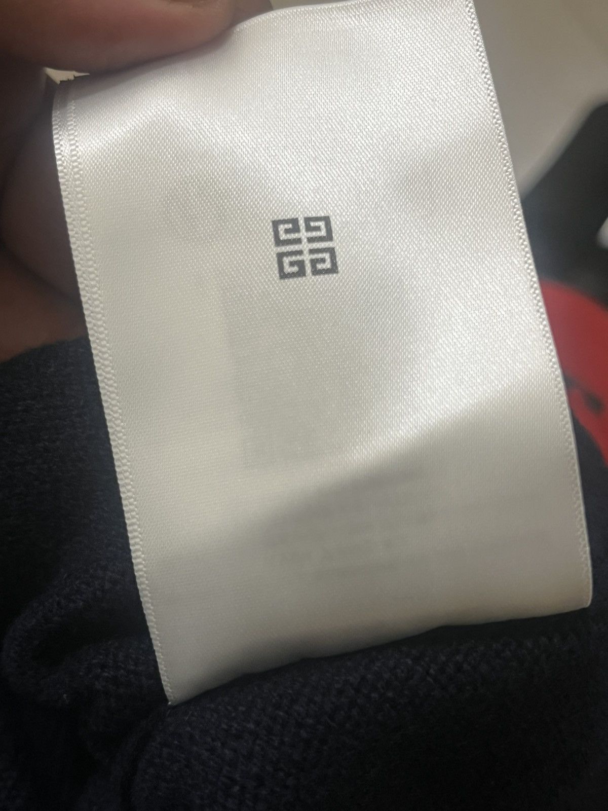 Givenchy Givenchy Sweater Sz XL Size US XL / EU 56 / 4 - 12 Thumbnail