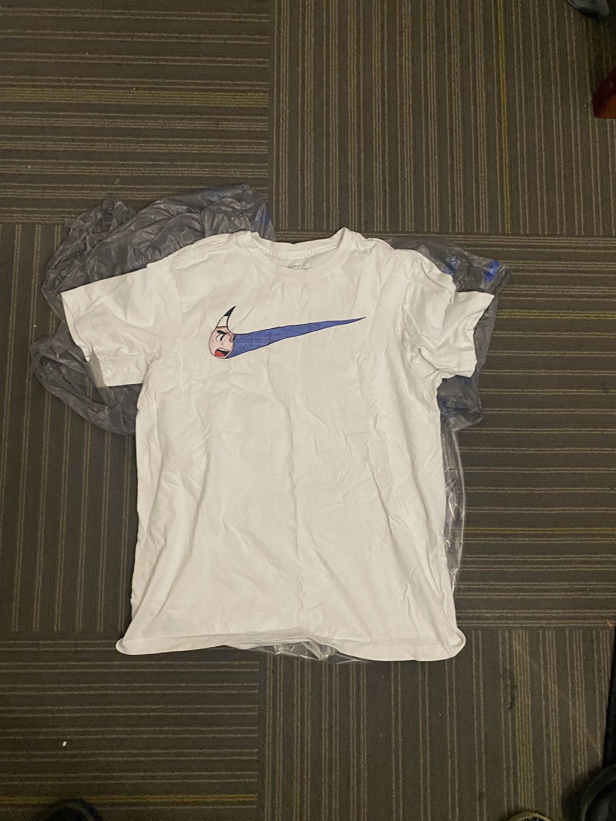 Nike × Vintage Nike graphic tee Size US S / EU 44-46 / 1 - 1 Thumbnail