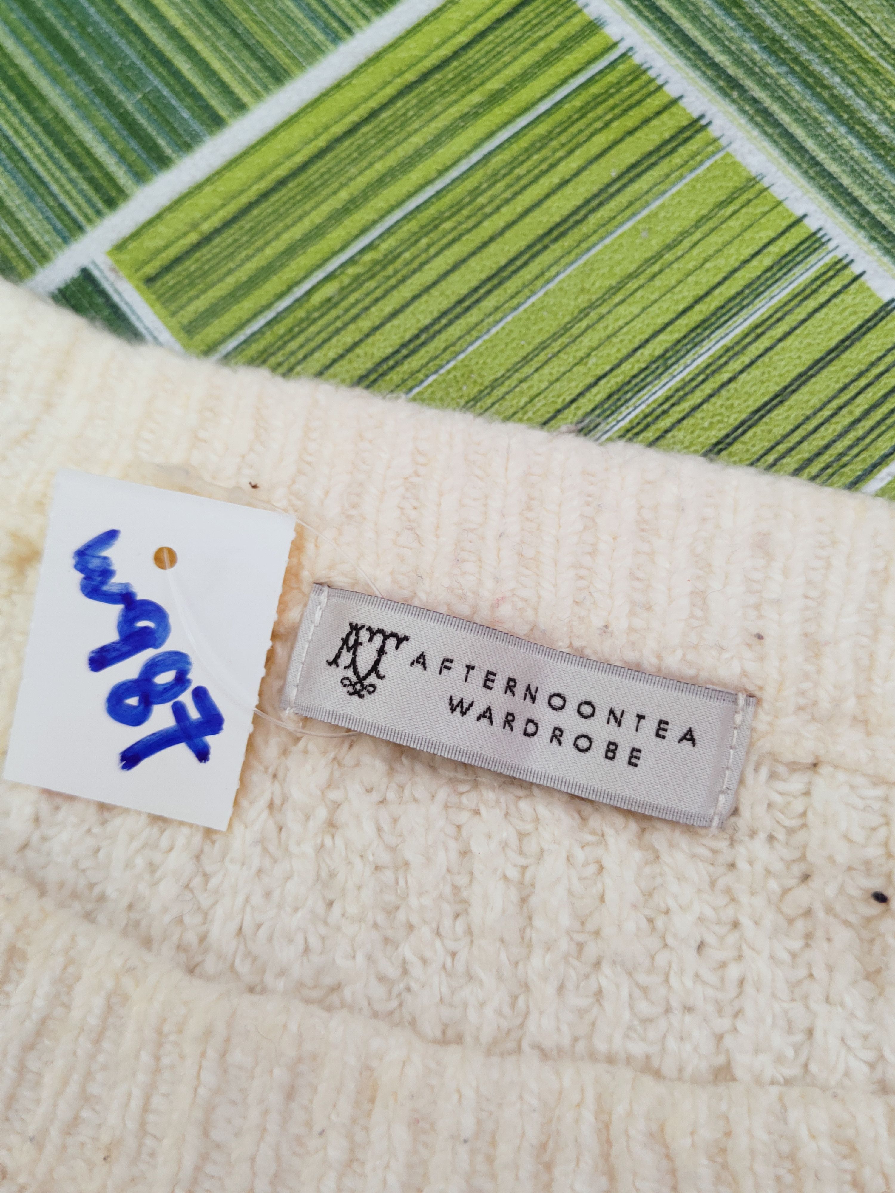 Aran Isles Knitwear × Japanese Brand × Vintage Afternoontea Cream Knitwear Sweatshirts #W987 Size M / US 6-8 / IT 42-44 - 11 Thumbnail
