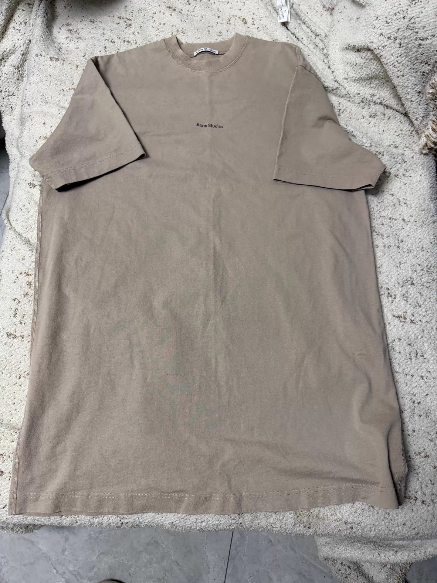 Acne Studios Acne Studios Milk Tea Short Sleeve Tee S (O/S) 99 New Size US S / EU 44-46 / 1 - 1 Thumbnail