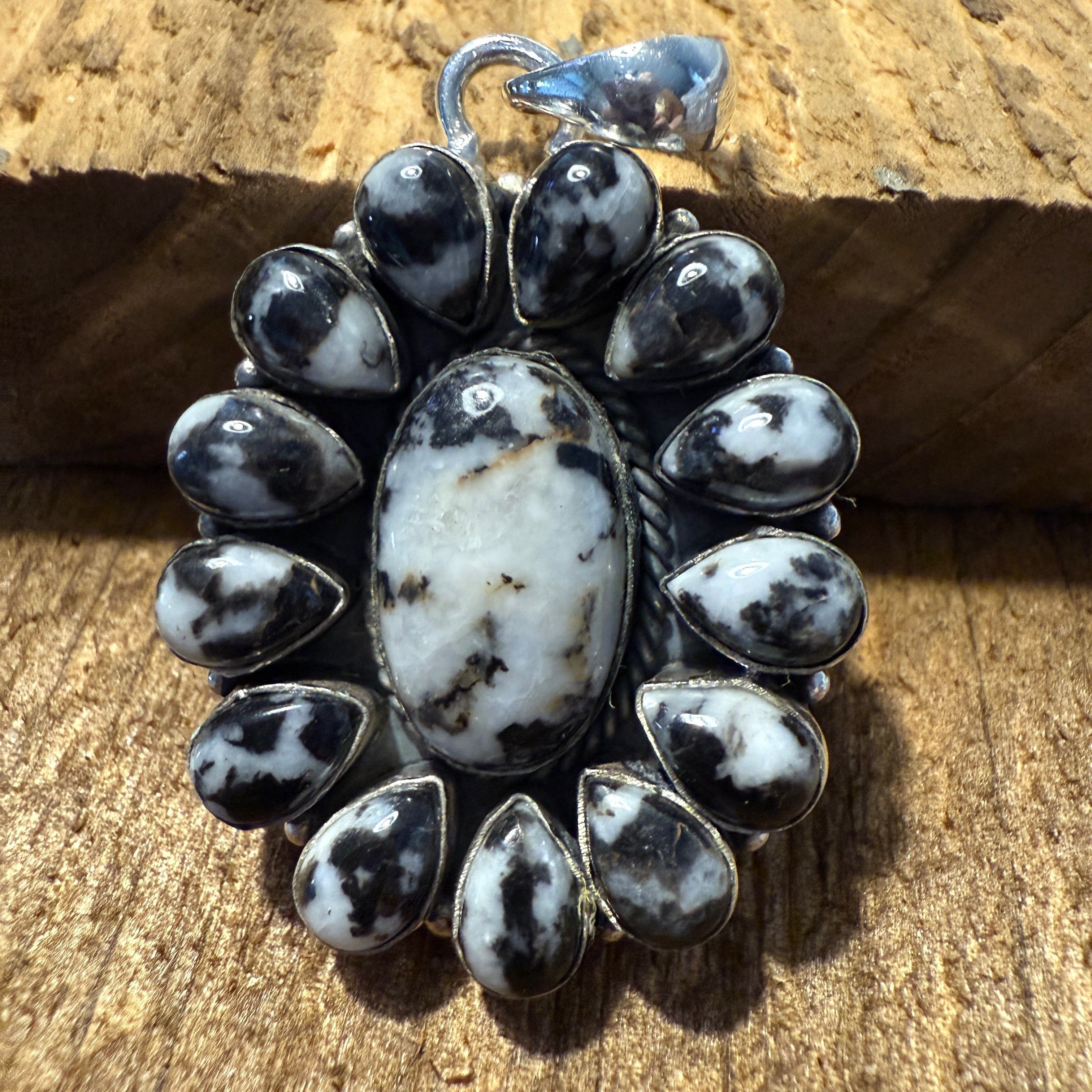 Other White Buffalo Dahlia Turquoise Gemstone Navajo Pendant Size ONE SIZE - 6 Thumbnail