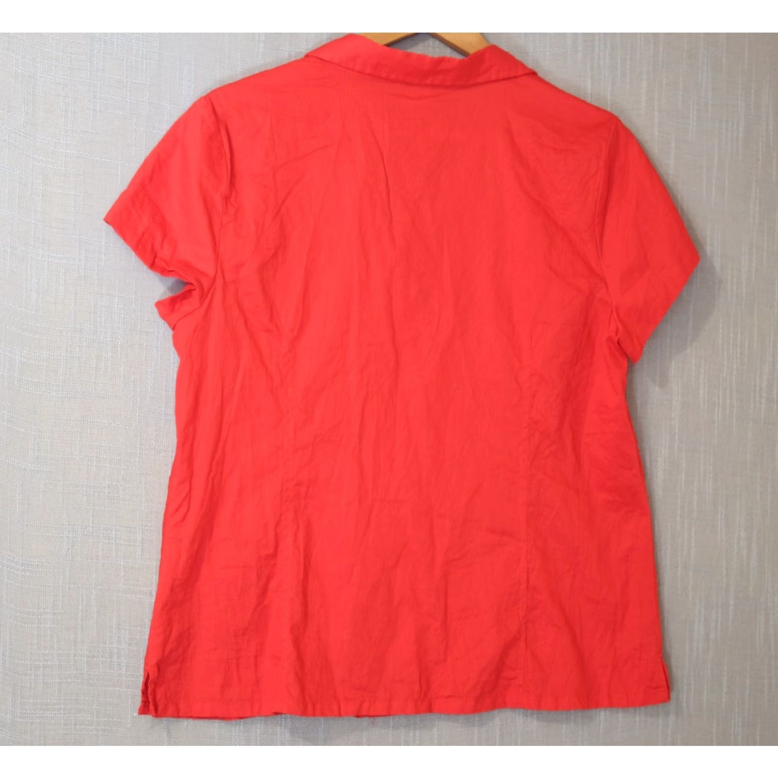 Vintage Christopher & Banks Button-Up Shirt Red Womens L 100% Cotton Shirt Short Sleeve Casual Slim Fit Mens Womens Girls Size L / US 10 / IT 46 - 5 Thumbnail