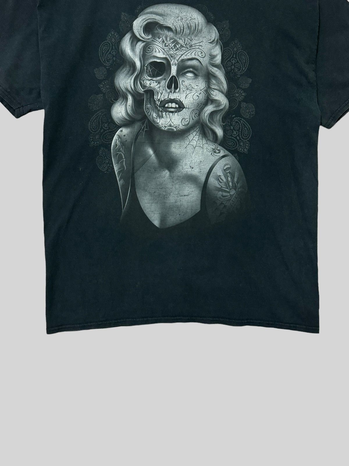 Vintage Vintage Marilyn Monroe Skull Tattoo Dead Face Tee Size US L / EU 52-54 / 3 - 5 Thumbnail