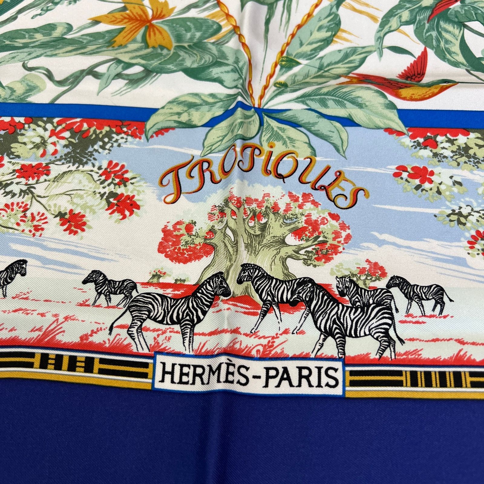 Hermes Hermes Tropiques 90 Silk Scarf Blue Tropical Bird Size ONE SIZE - 3 Thumbnail