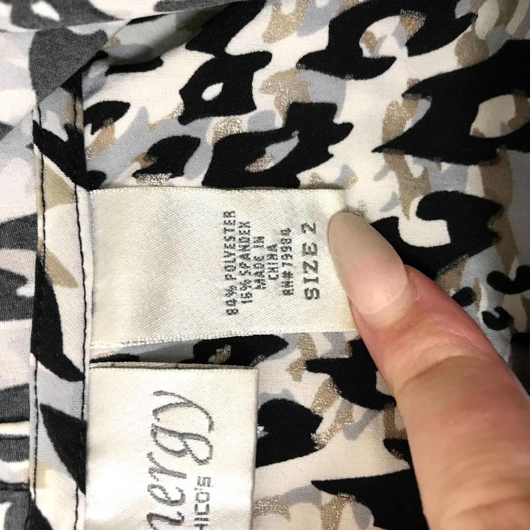 Vintage ZENERGY BY CHICO'S WOMEN'S Jacket Full Zip Animal Print Gray/Black/White Medium 2 Casual Travel Size XS / US 0-2 / IT 36-38 - 8 Thumbnail