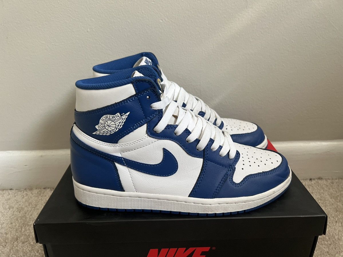 Jordan Brand Nike Air Jordan 1 Retro High OG Storm Blue Size 8 555088-127 Size US 8 / EU 41 - 3 Thumbnail