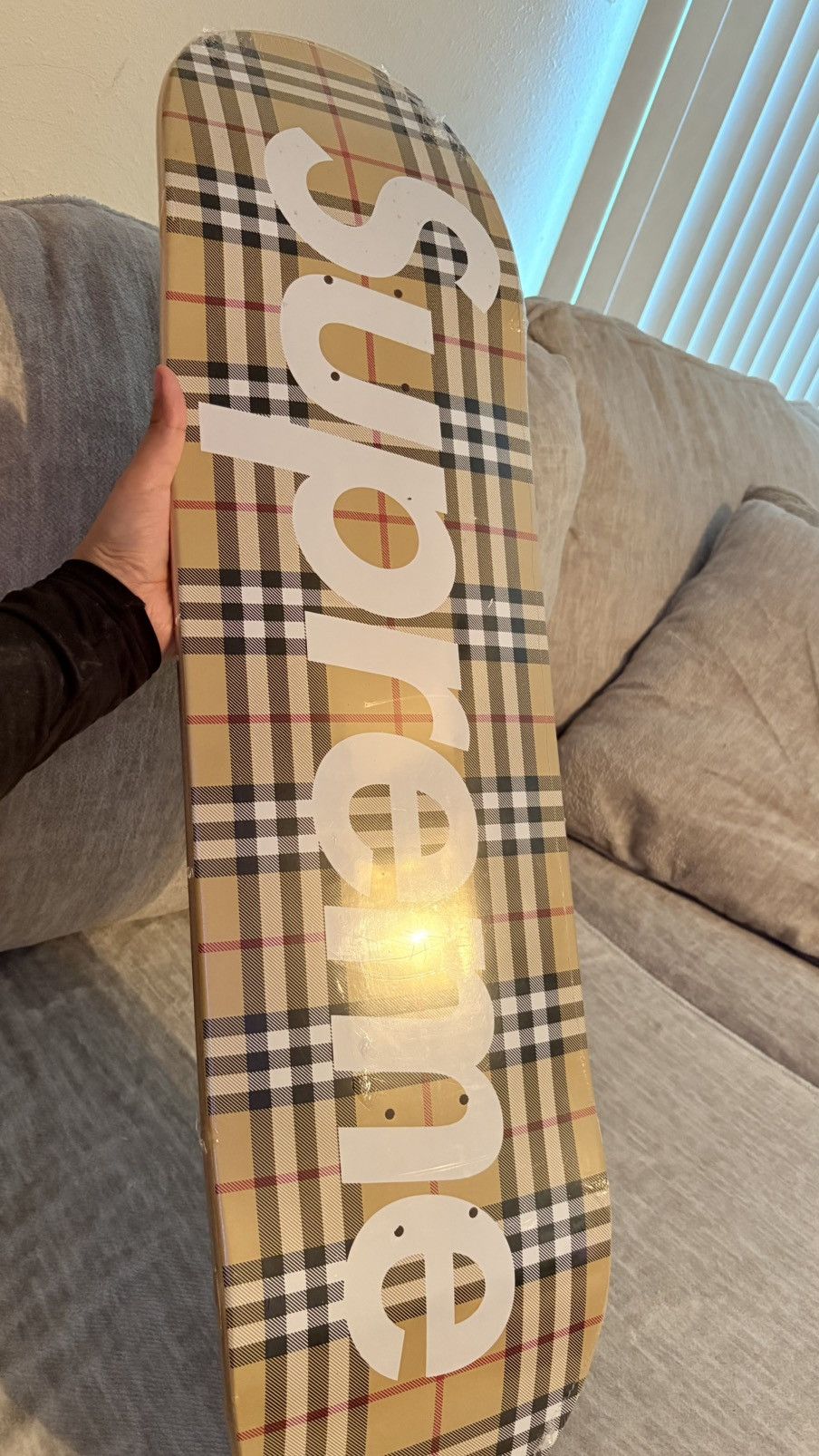 Supreme Supreme X Burberry Size ONE SIZE - 2 Thumbnail
